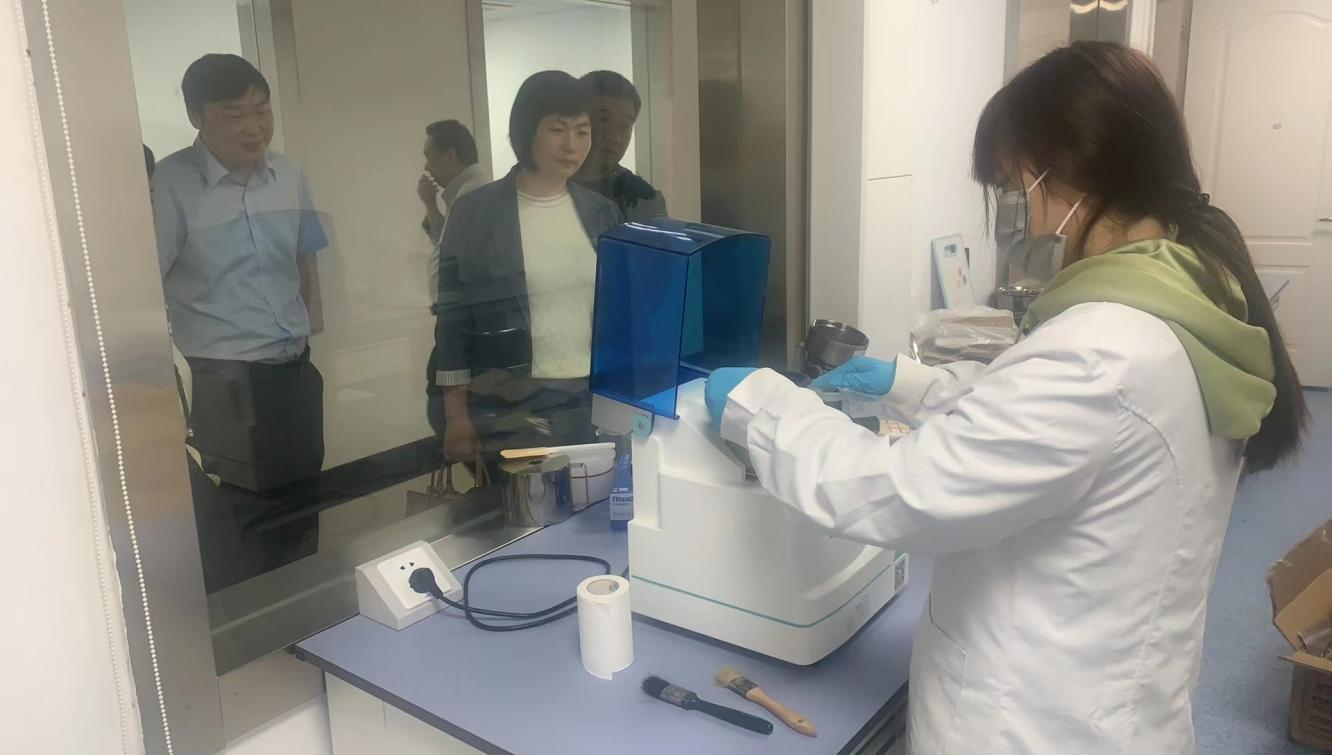 咸寧高新區領導深入調研，助推食品飲料產業檢驗檢測服務升級